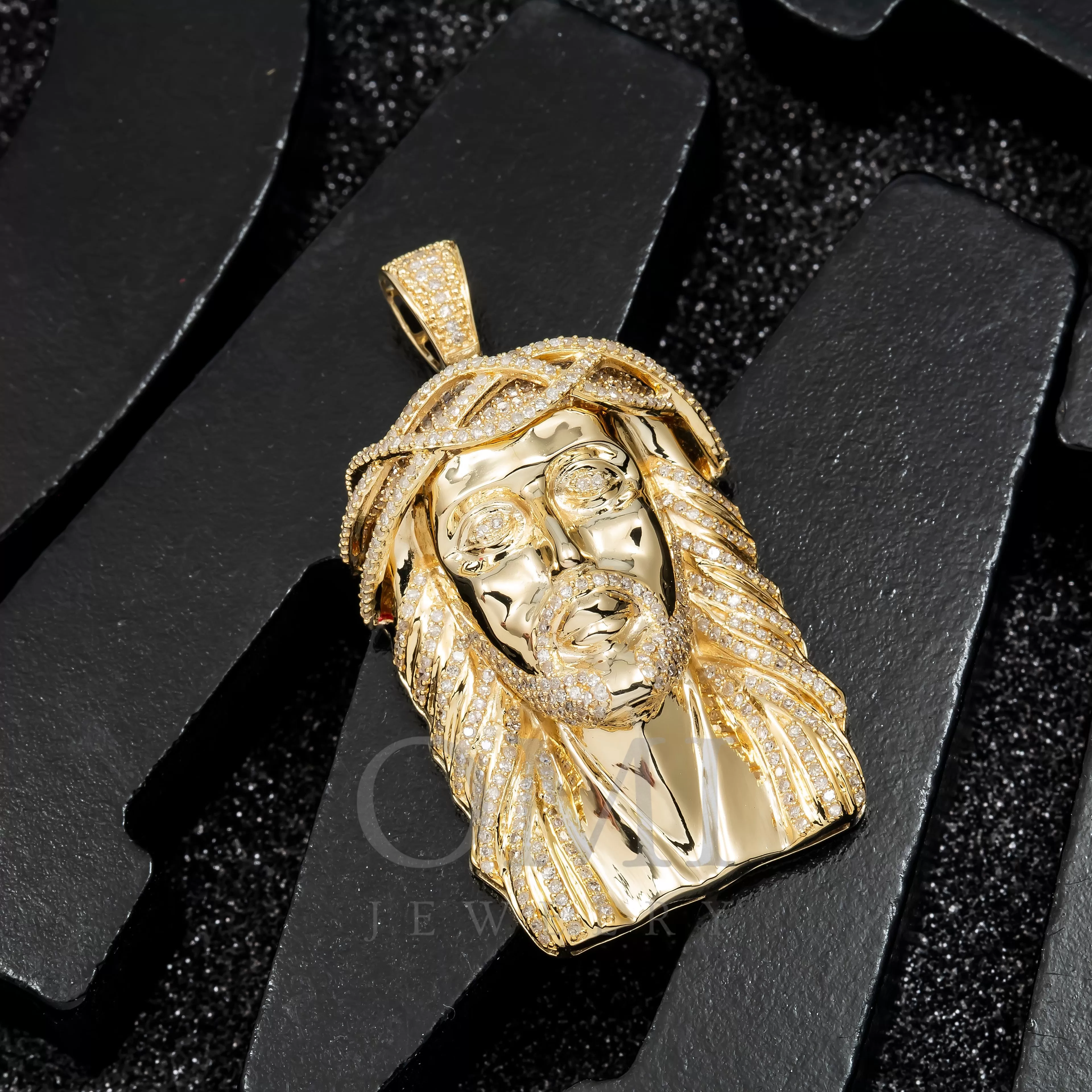 14K GOLD DIAMOND JESUS HEAD WITH CROWN OF THORNS PENDANT 2.27 CT