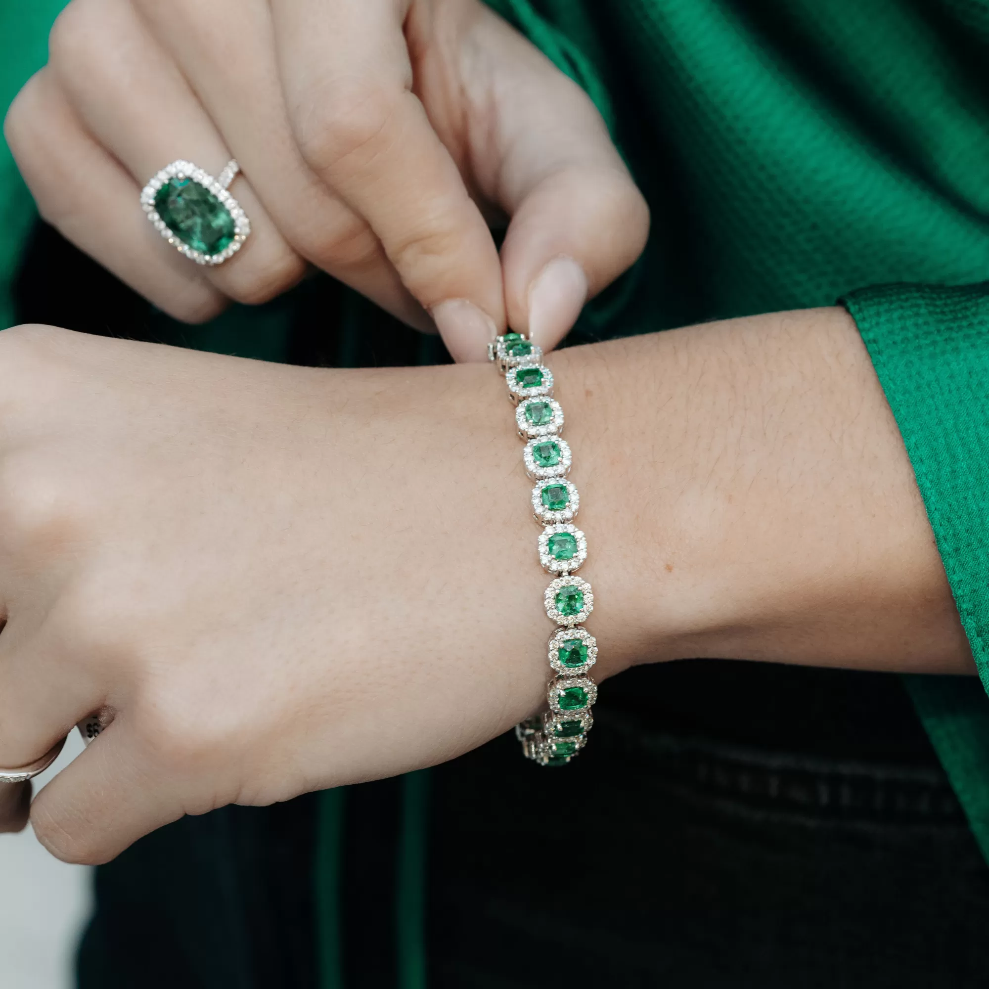 8.13ct Emerald & Diamond Bracelet