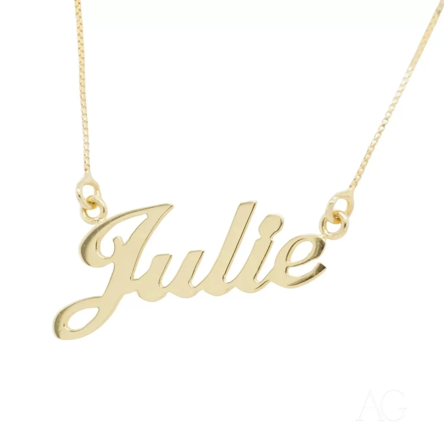 Custom Name Necklace: 18k Gold Elegance