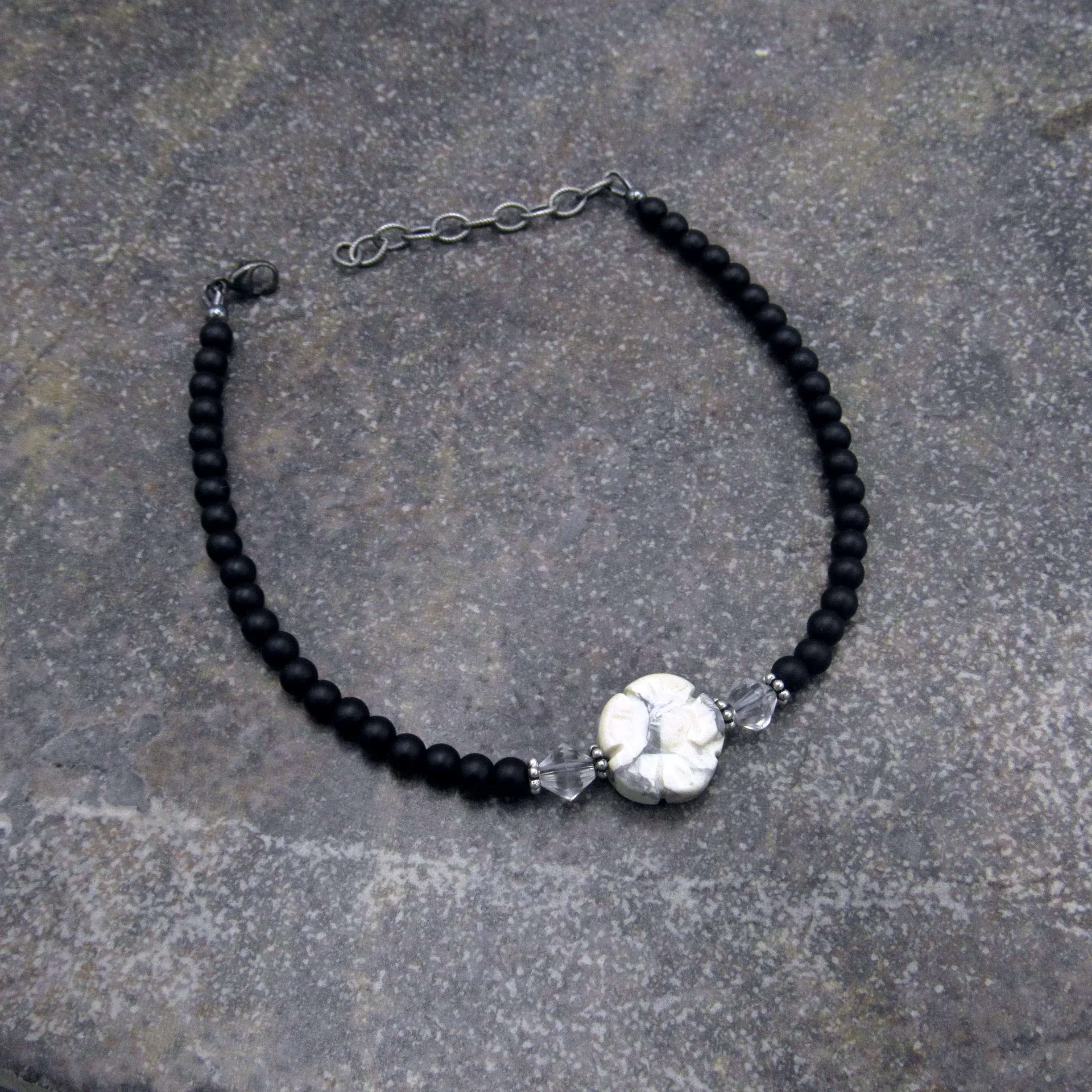 Matte Onyx Gemstone Anklet with Howlite Flower