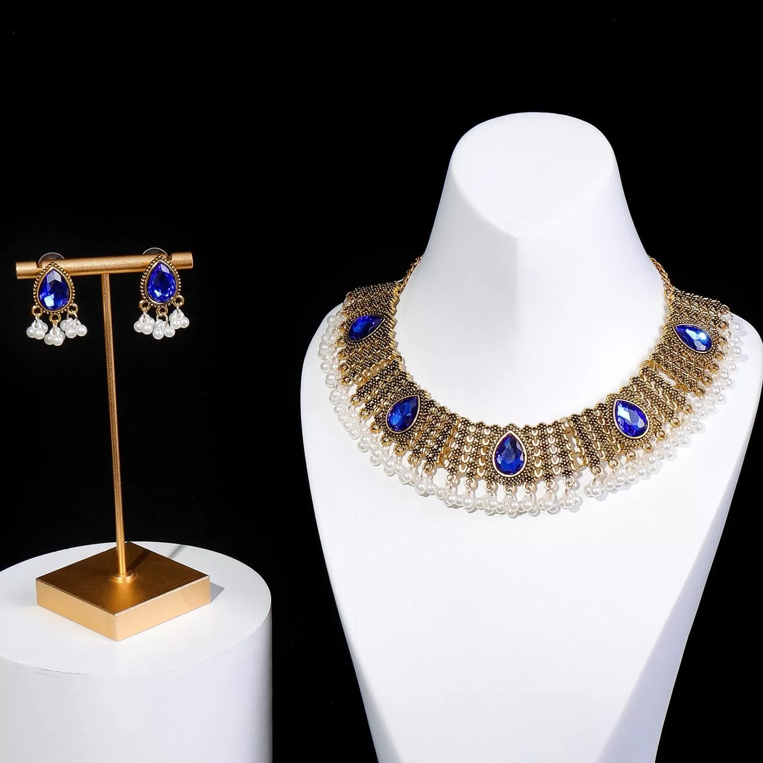 Sapphire and Ruby Inlaid Fan-shaped Necklace Earring Set