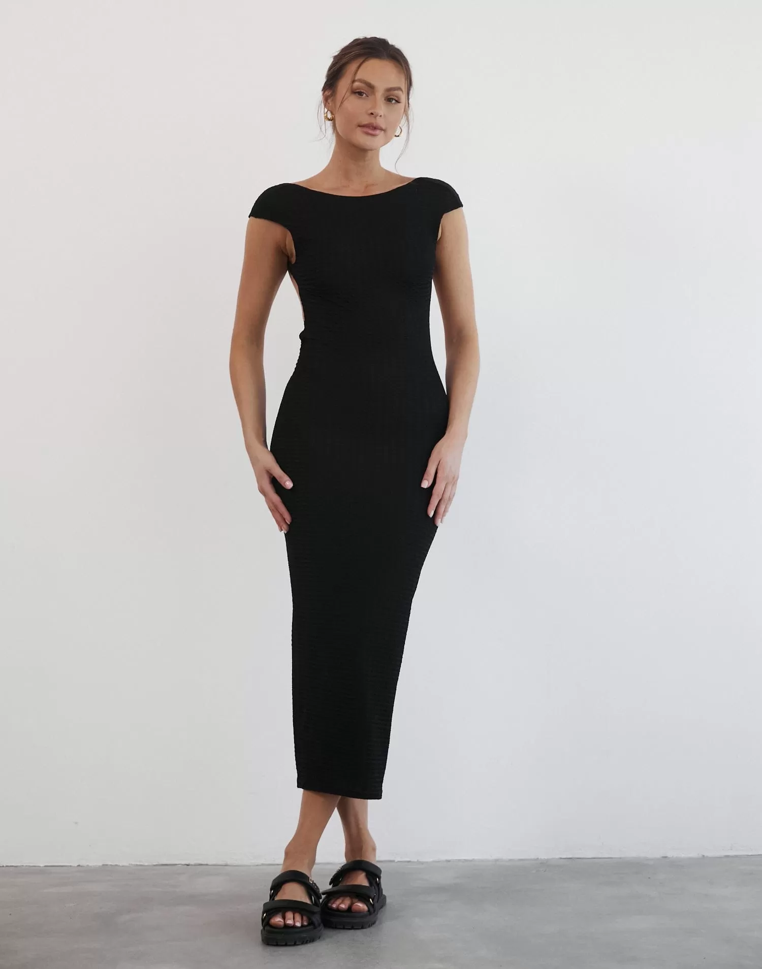 Skylah Maxi Dress (Black)