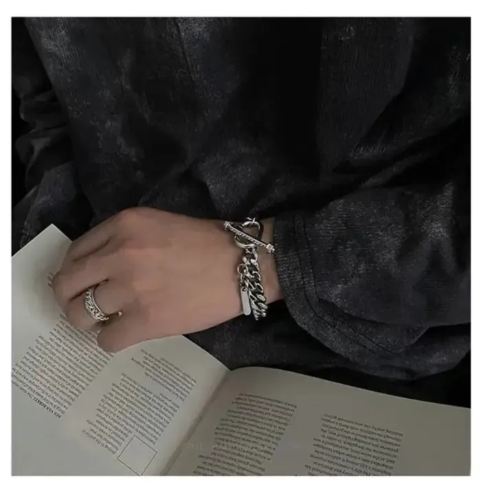 Ultimate Metal Buckle Bracelet: Trendsetting Style!