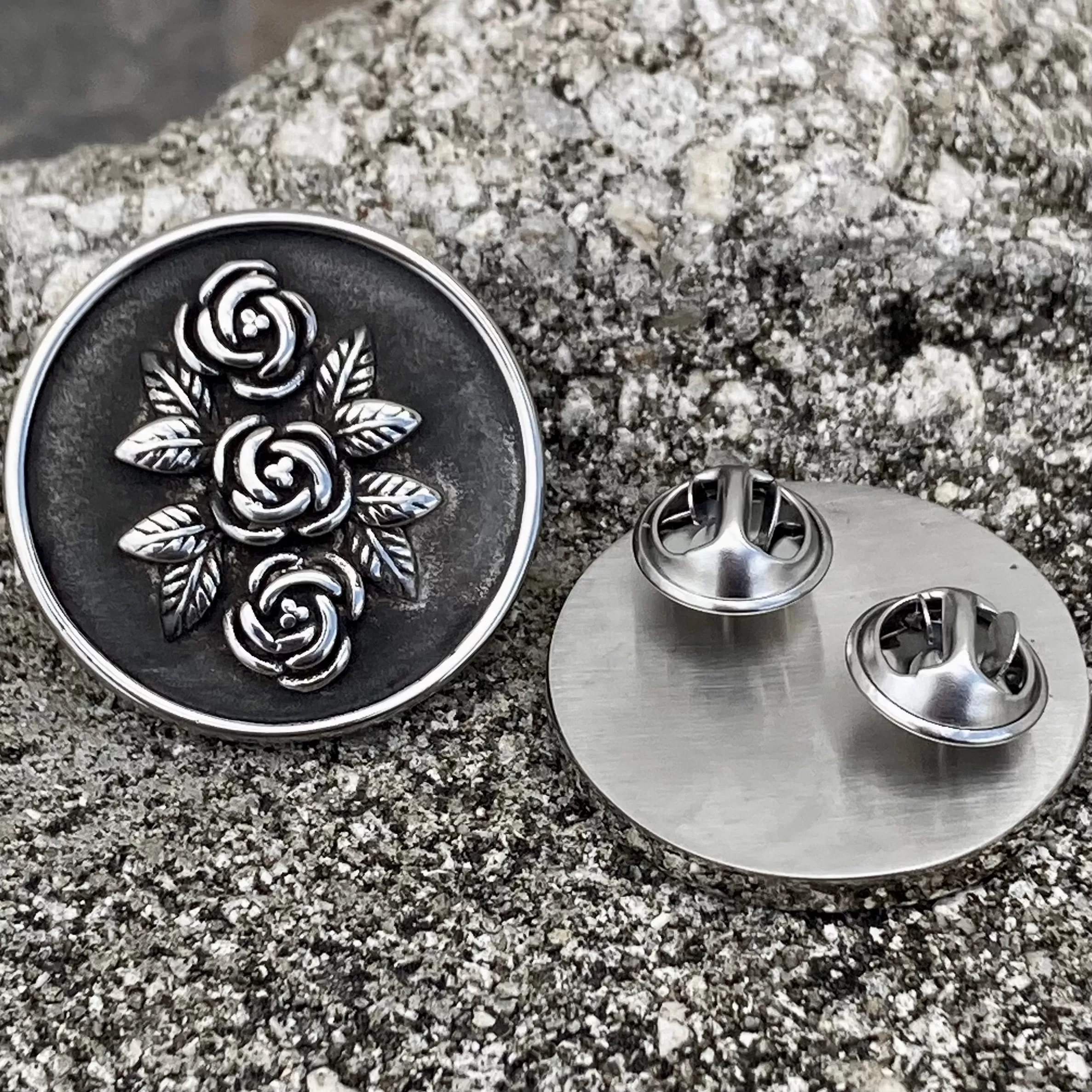 Vest Pin - Morgans Roses - PIN14