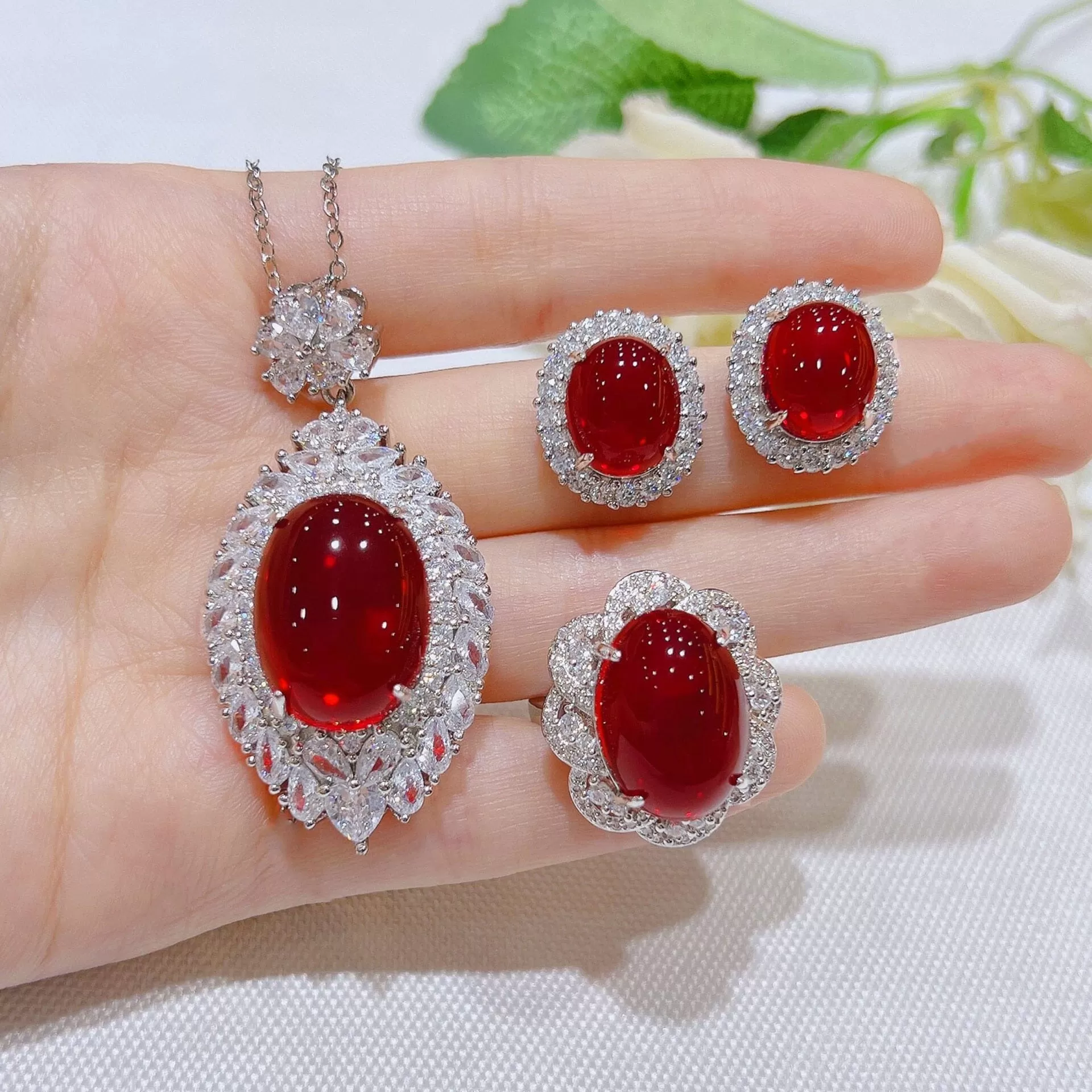 Vintage Oval Ruby Crystal Jewelry Set