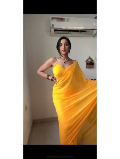 Yellow Chiffon One Minute Saree